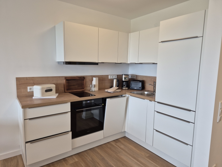 1000068122 1000068122